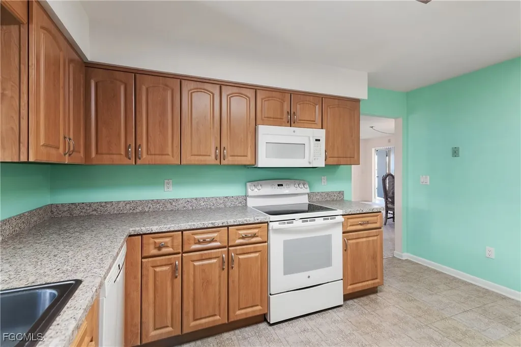 1286 Broadwater Drive Fort Myers FL 33919