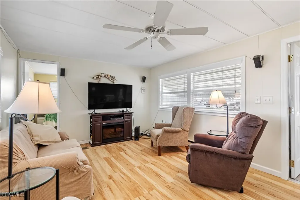 3117 Saturn Circle North Fort Myers FL 33903