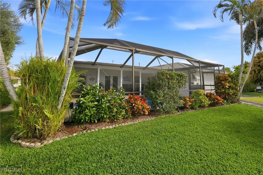 4629 Forest Glen Drive North Fort Myers FL 33903