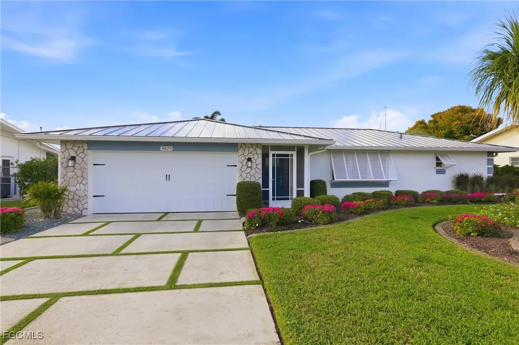 4629 Forest Glen Drive North Fort Myers FL 33903