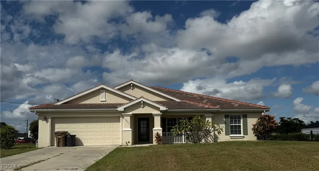 3805 NW 41st Lane Cape Coral FL 33993
