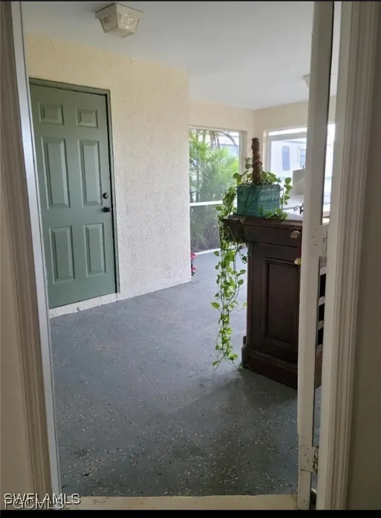 3805 NW 41st Lane Cape Coral FL 33993