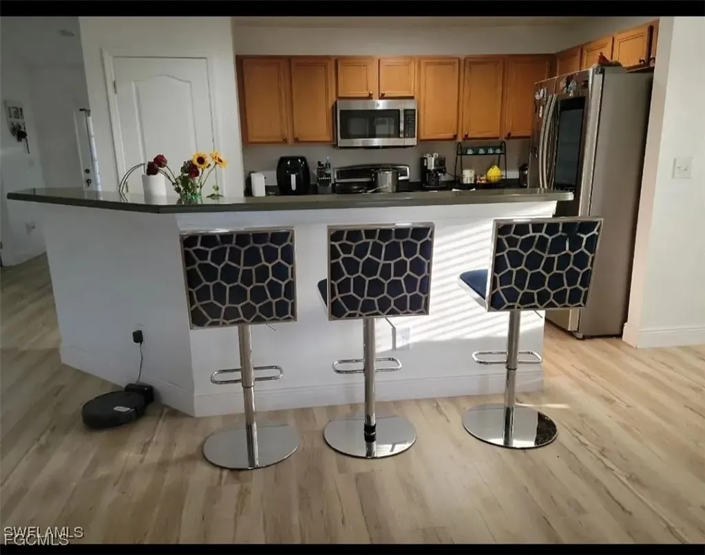 3805 NW 41st Lane Cape Coral FL 33993