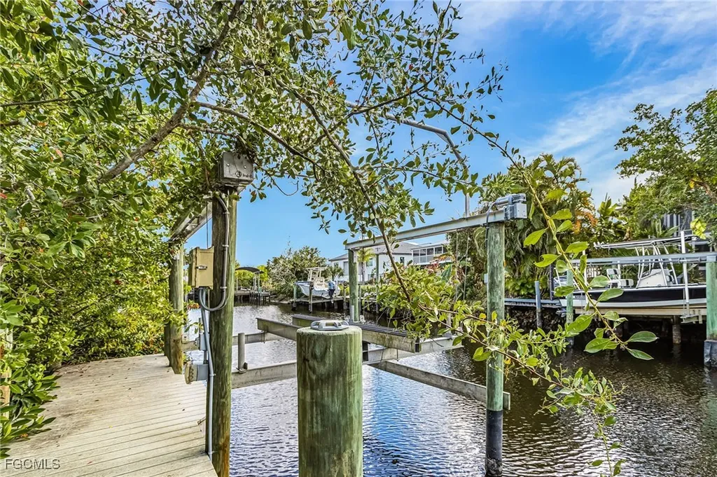 5311 Harborage Drive Fort Myers FL 33908