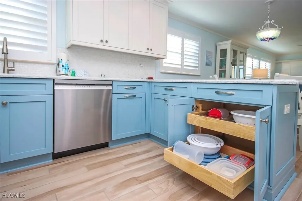 2230 Camino Del Mar Drive Sanibel FL 33957