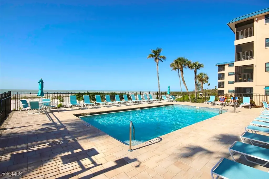 2230 Camino Del Mar Drive Sanibel FL 33957