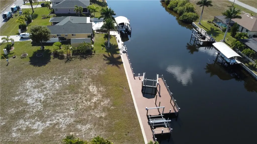 1500 NW 36th Avenue Cape Coral FL 33993