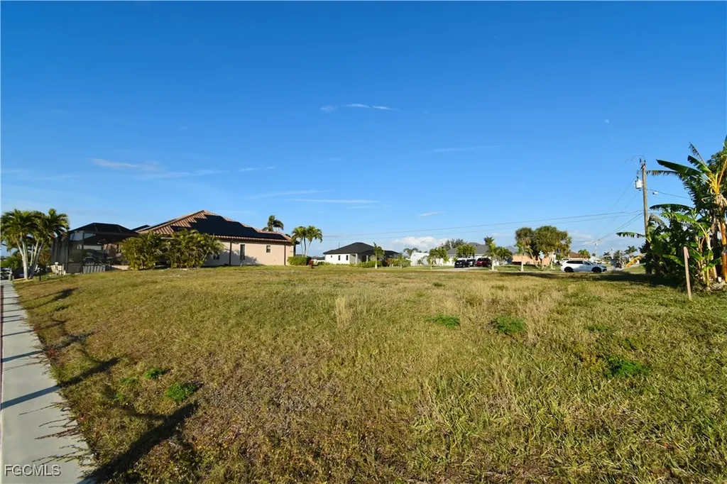 1500 NW 36th Avenue Cape Coral FL 33993