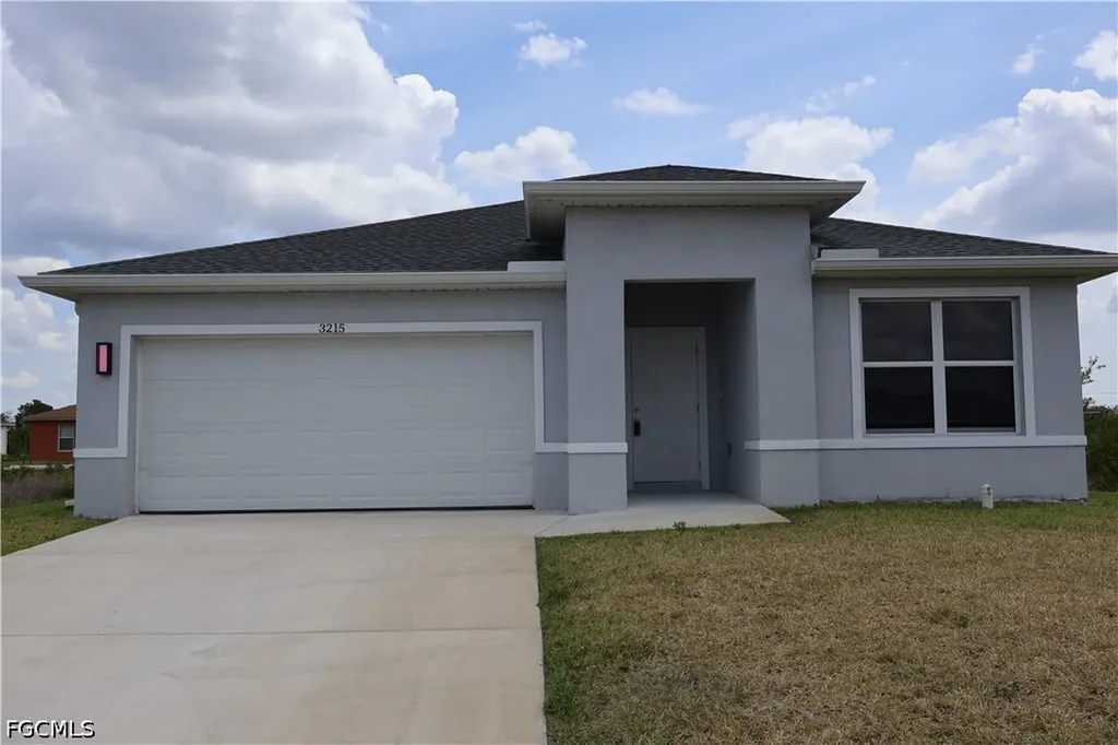 3215 8th Street SW Lehigh Acres FL 33976