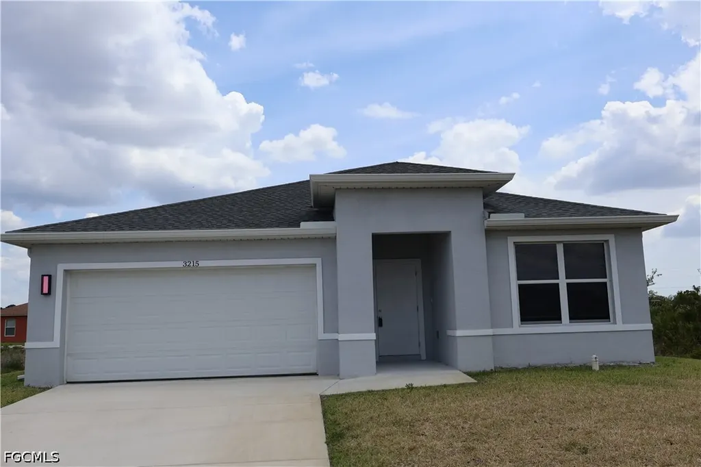 3215 8th Street SW Lehigh Acres FL 33976