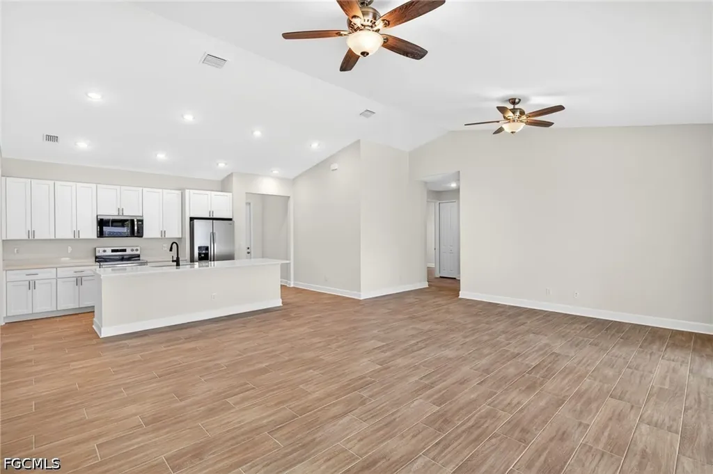 3011 SW 7th Avenue Cape Coral FL 33914