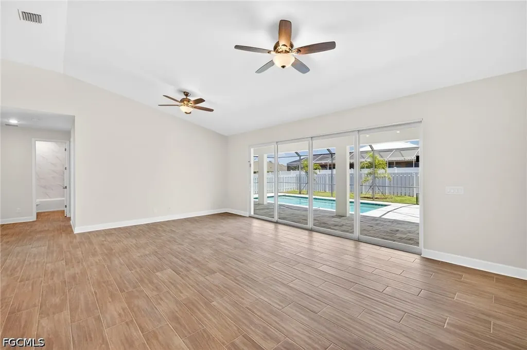 3011 SW 7th Avenue Cape Coral FL 33914
