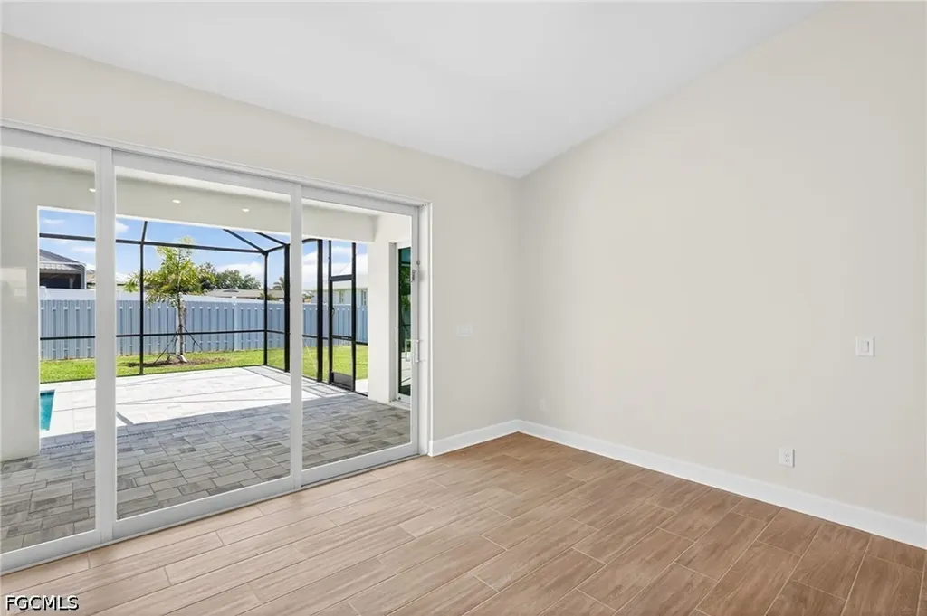 3011 SW 7th Avenue Cape Coral FL 33914