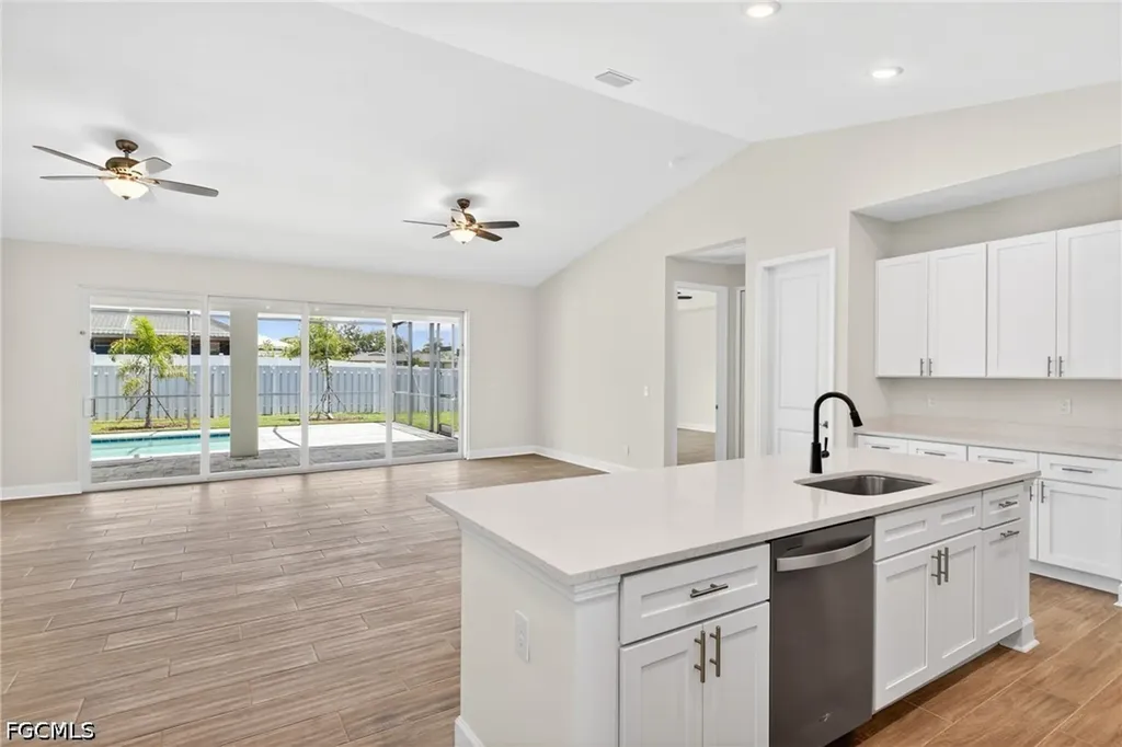 3011 SW 7th Avenue Cape Coral FL 33914