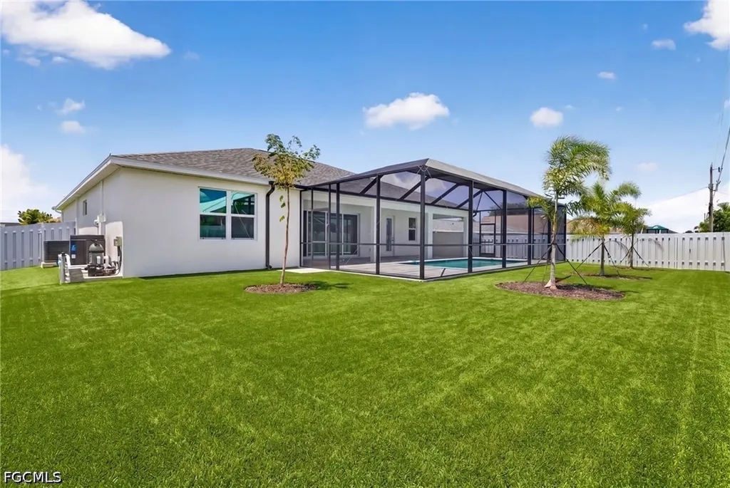 3011 SW 7th Avenue Cape Coral FL 33914