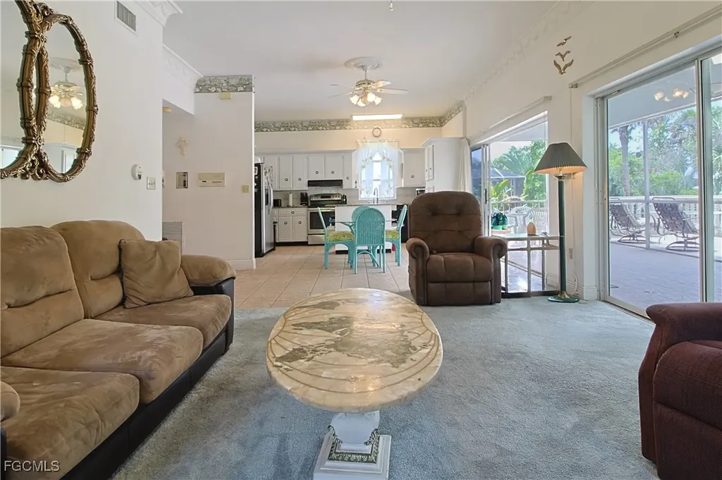 21810 Pearl Street Alva FL 33920