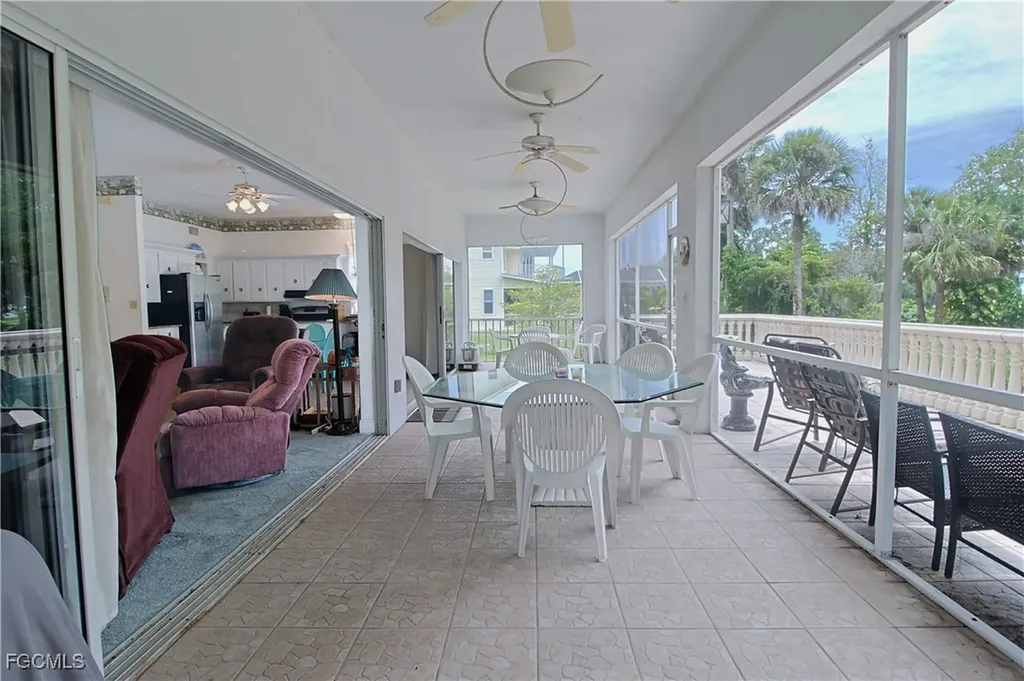 21810 Pearl Street Alva FL 33920