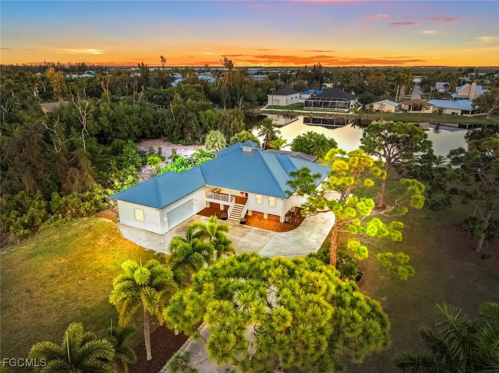 11940 Oakland Drive Bokeelia FL 33922