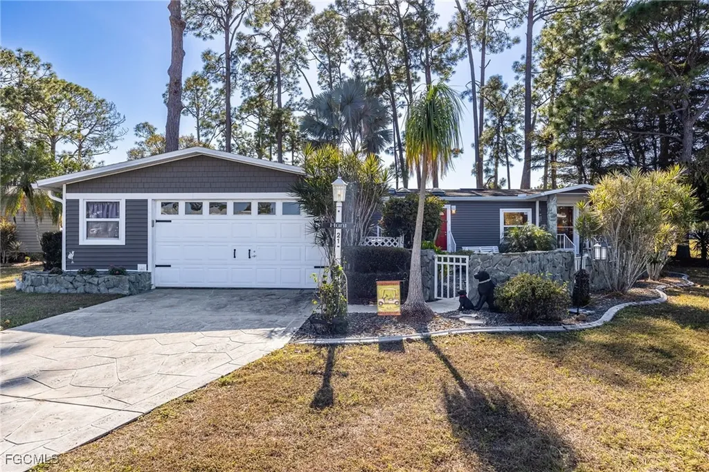 19675 Eagle Trace Court North Fort Myers FL 33903