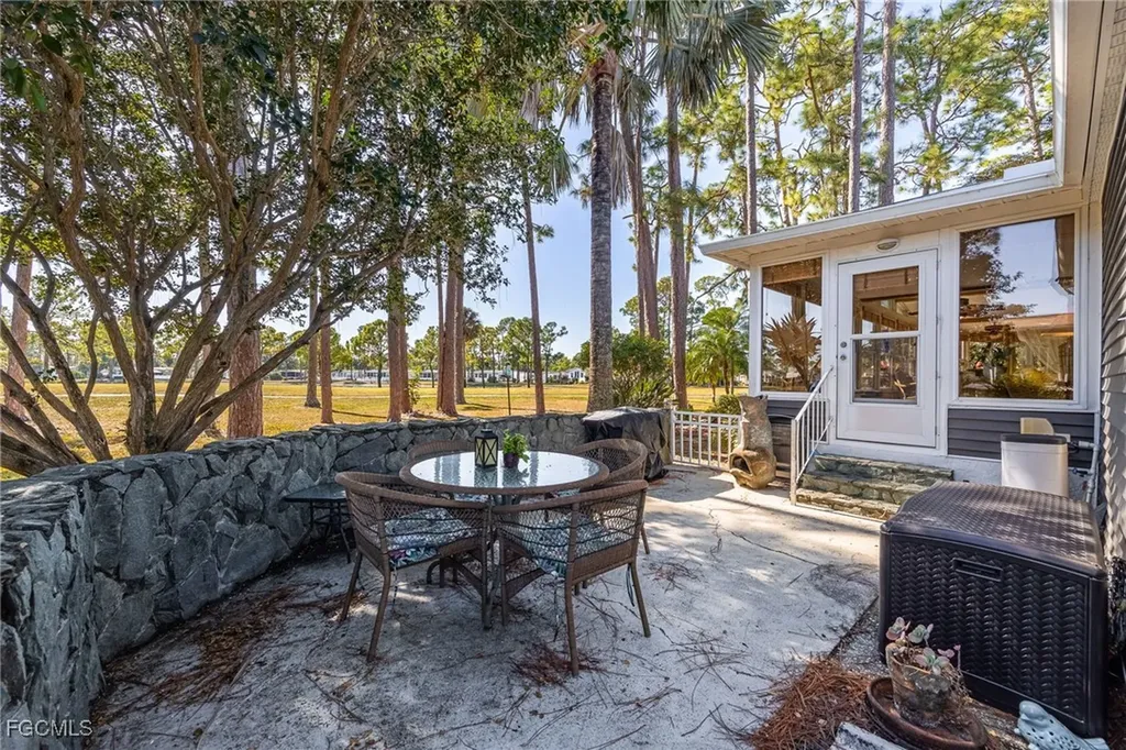 19675 Eagle Trace Court North Fort Myers FL 33903