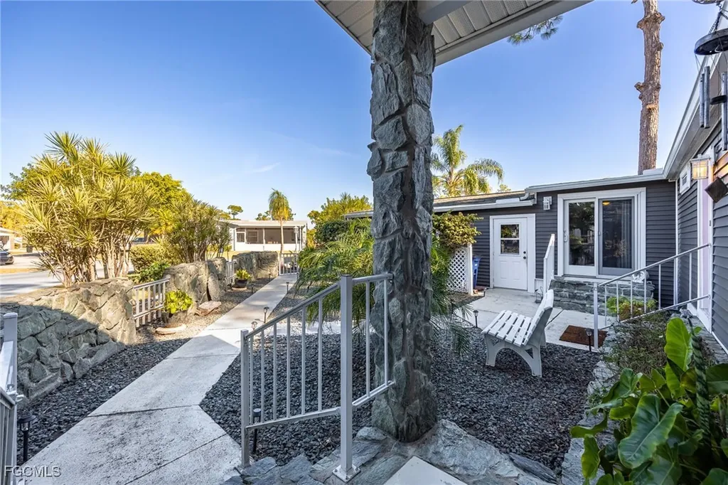 19675 Eagle Trace Court North Fort Myers FL 33903