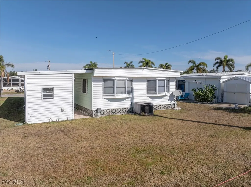 3310 Rainbow Lane North Fort Myers FL 33903