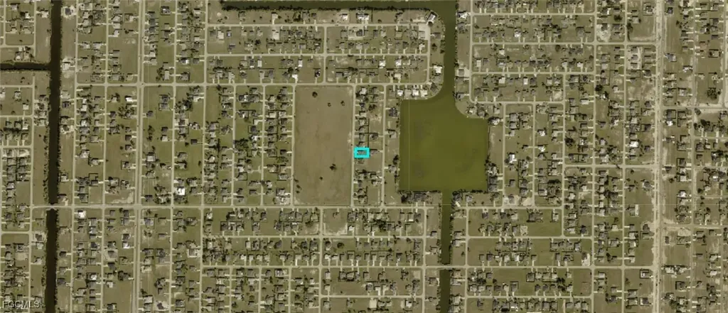 1143 NW 4th Place Cape Coral FL 33993