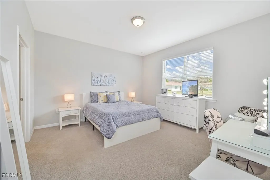 2094 Summersweet Drive Alva FL 33920