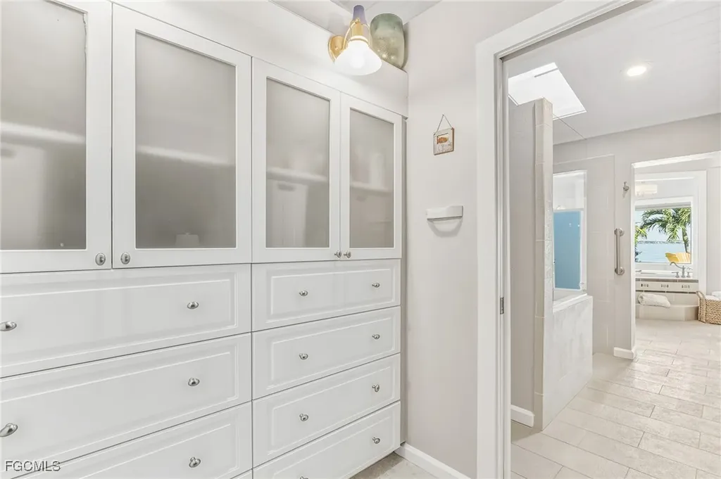 2905 SE 22nd Place Cape Coral FL 33904