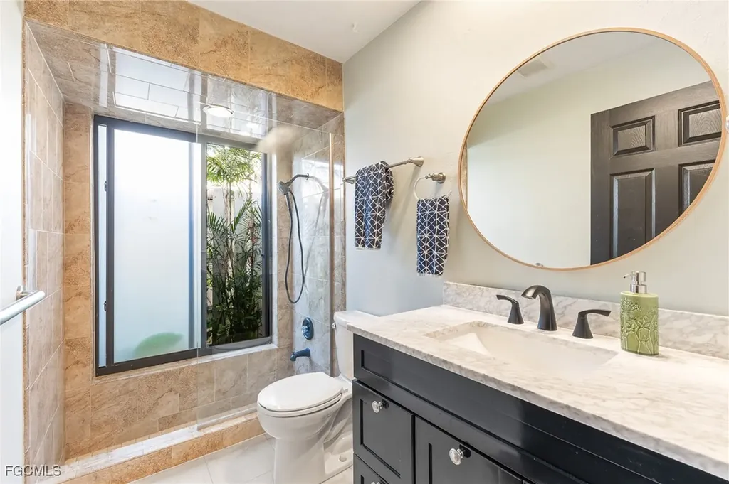 2905 SE 22nd Place Cape Coral FL 33904