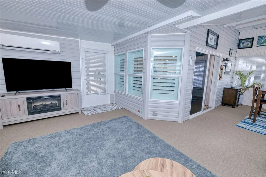 5535 Adam Drive North Fort Myers FL 33917