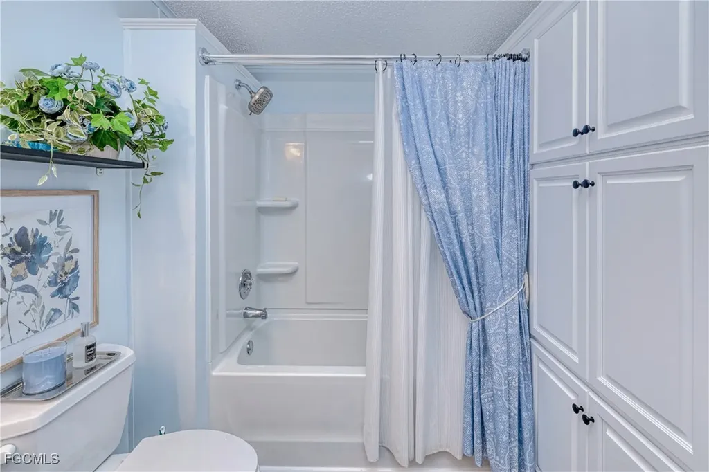 5535 Adam Drive North Fort Myers FL 33917