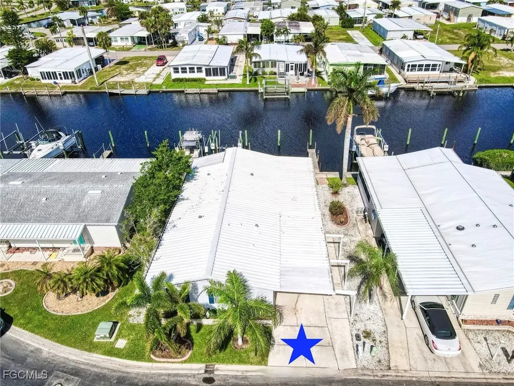 5535 Adam Drive North Fort Myers FL 33917