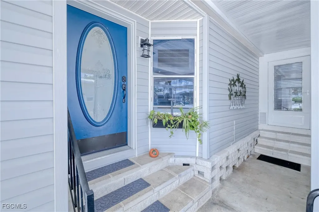 5535 Adam Drive North Fort Myers FL 33917