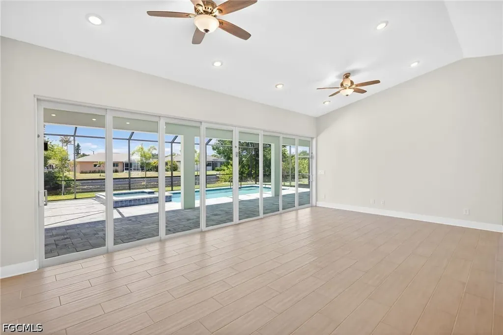 230 SW 31st Terrace Cape Coral FL 33914