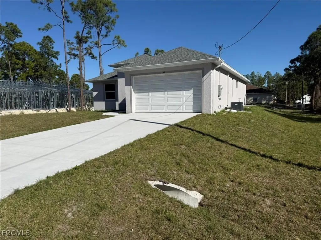 193 Castle Avenue Lehigh Acres FL 33974