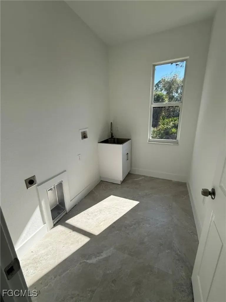 193 Castle Avenue Lehigh Acres FL 33974