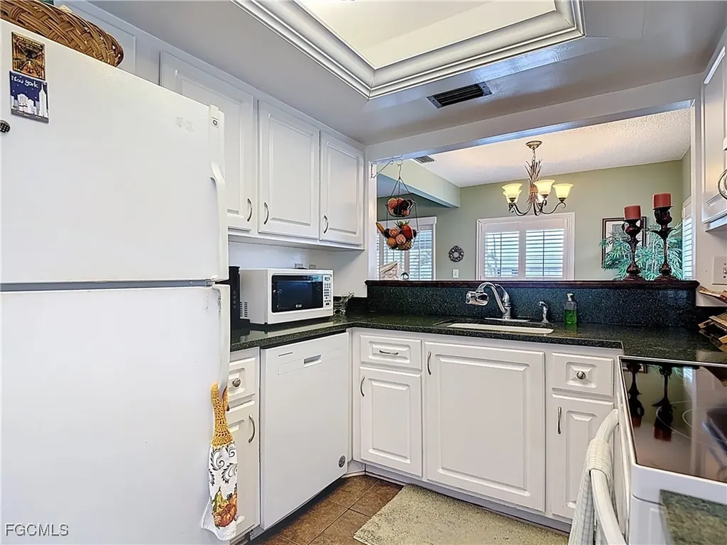 7077 Quail Run Court E Fort Myers FL 33908