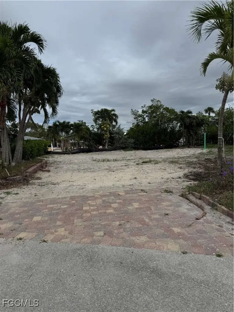 3111 Shell Mound Boulevard Fort Myers Beach FL 33931