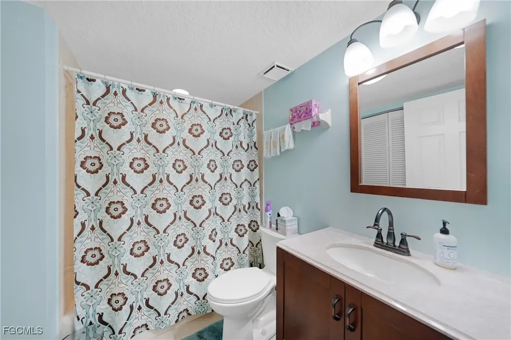 240 Lewis Circle Punta Gorda FL 33950