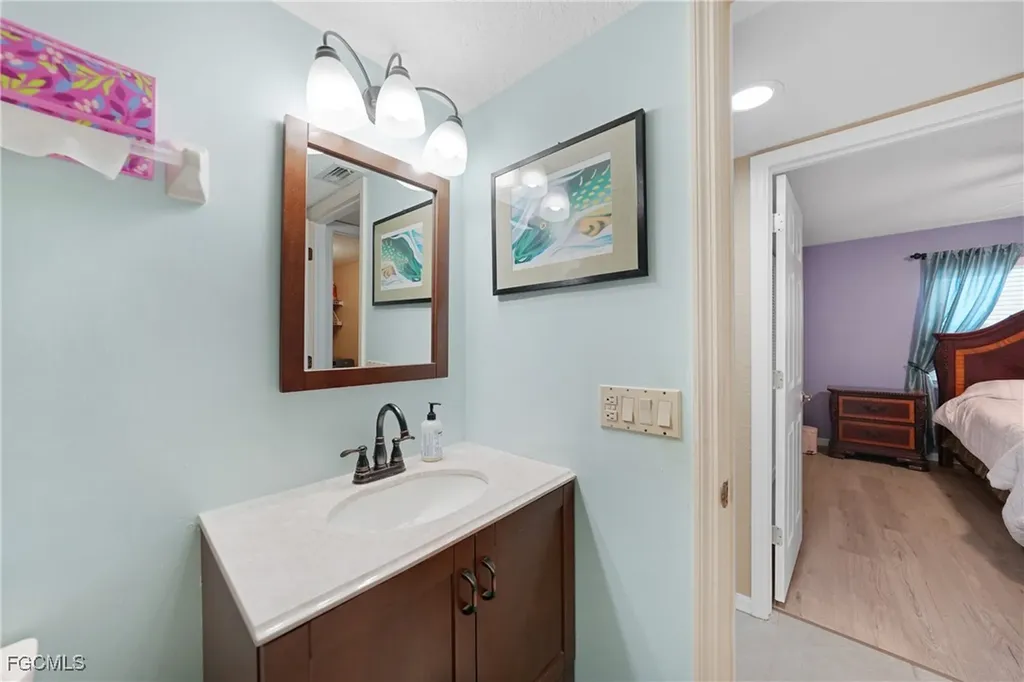 240 Lewis Circle Punta Gorda FL 33950