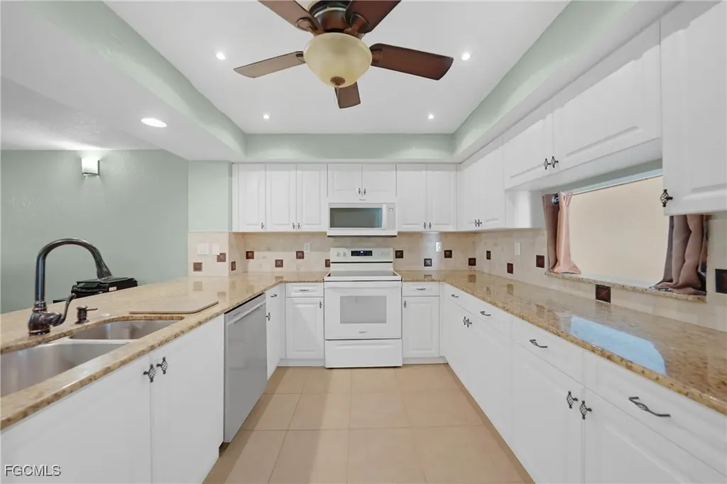 240 Lewis Circle Punta Gorda FL 33950