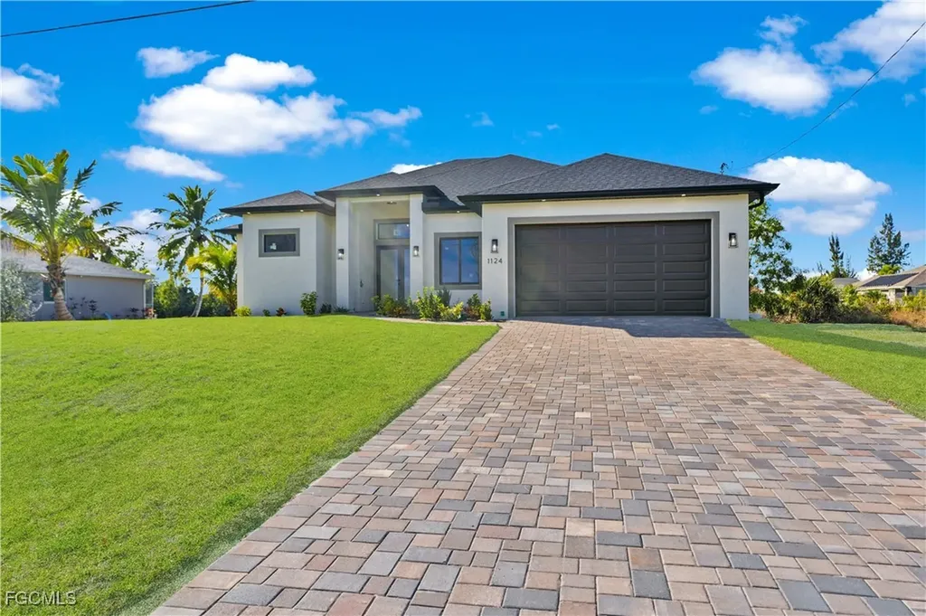 1124 NW 31st Avenue Cape Coral FL 33993