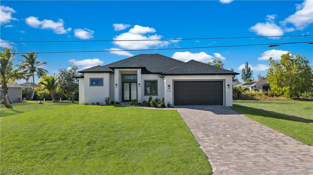 1124 NW 31st Avenue Cape Coral FL 33993