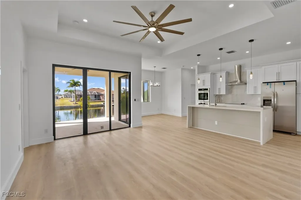 1124 NW 31st Avenue Cape Coral FL 33993