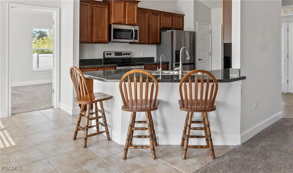 2432 NW 22nd Terrace Cape Coral FL 33993