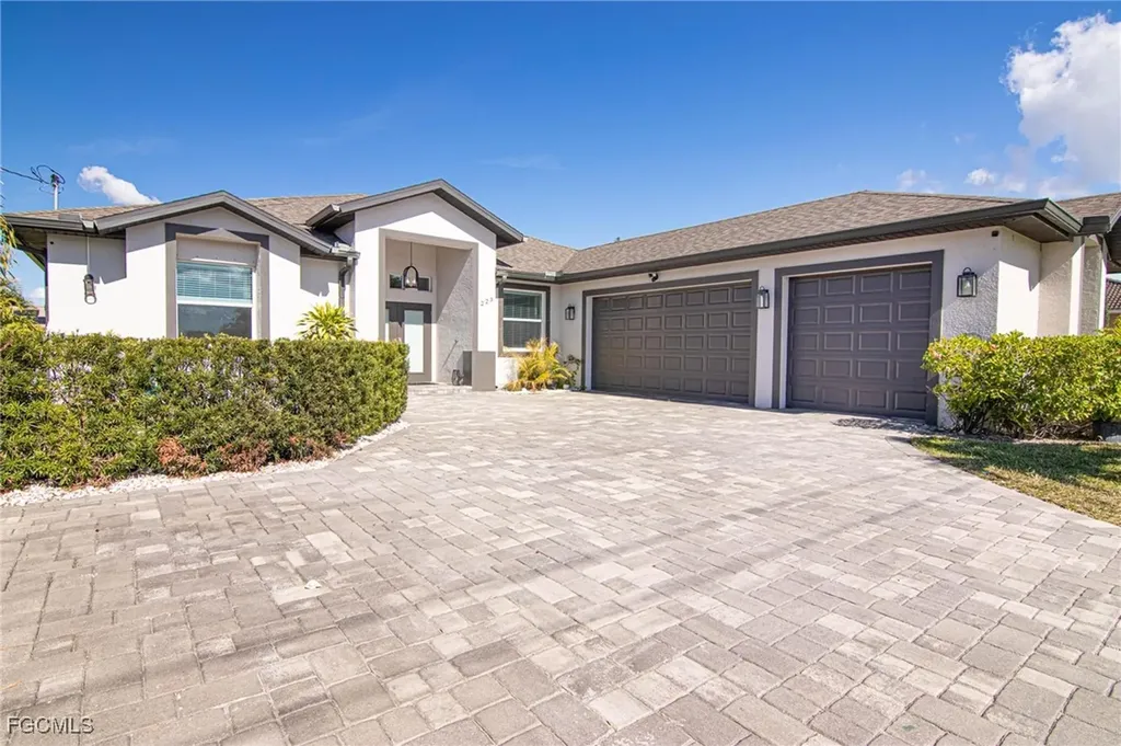 223 SE 17th Street Cape Coral FL 33990