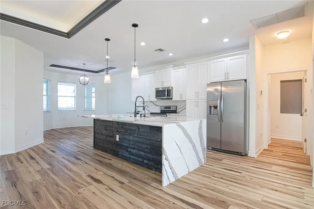 223 SE 17th Street Cape Coral FL 33990