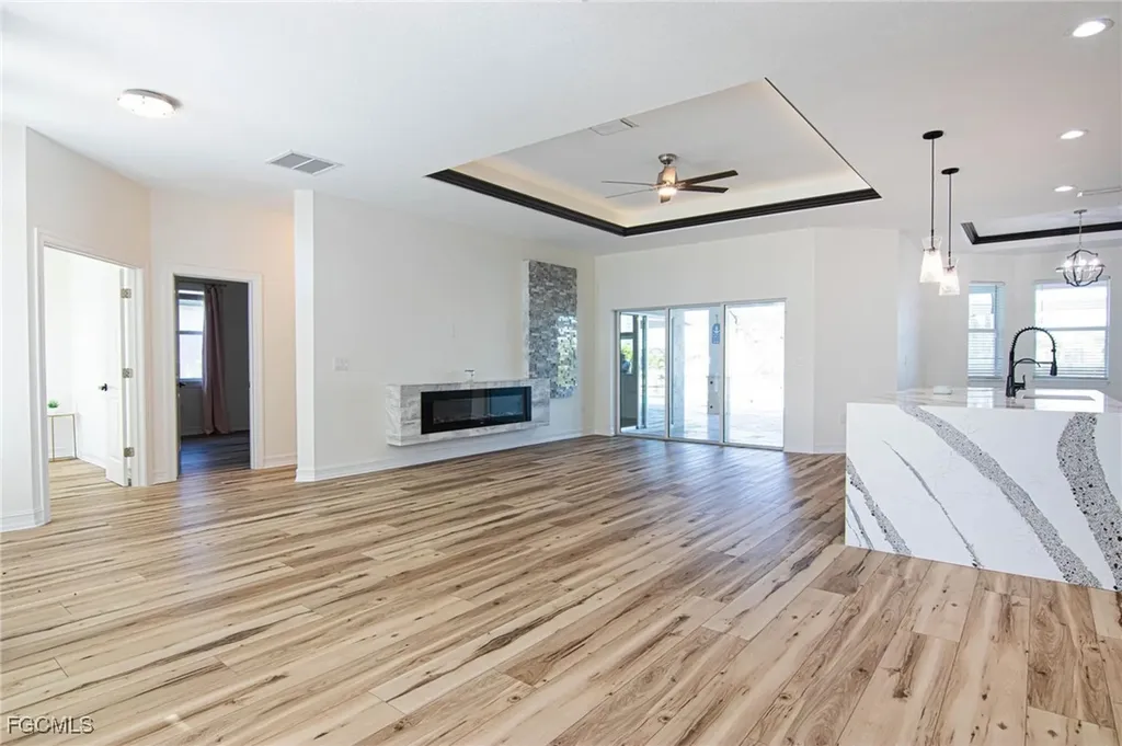 223 SE 17th Street Cape Coral FL 33990