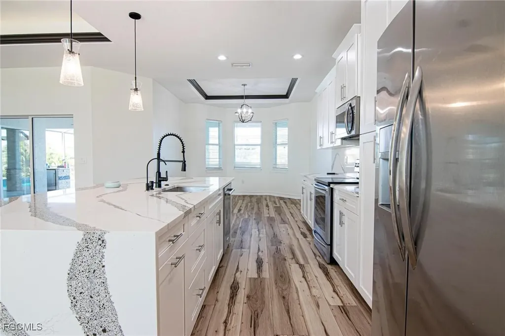 223 SE 17th Street Cape Coral FL 33990